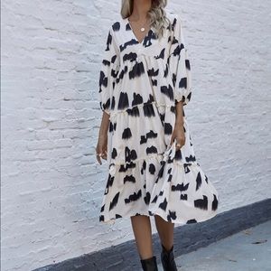 All Over Print V-Neck Ruffle Hem Smock Dress